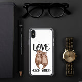 iPhone-Hülle - "Love Each Otter" - Schweinchen's Shop - iPhone X/XS